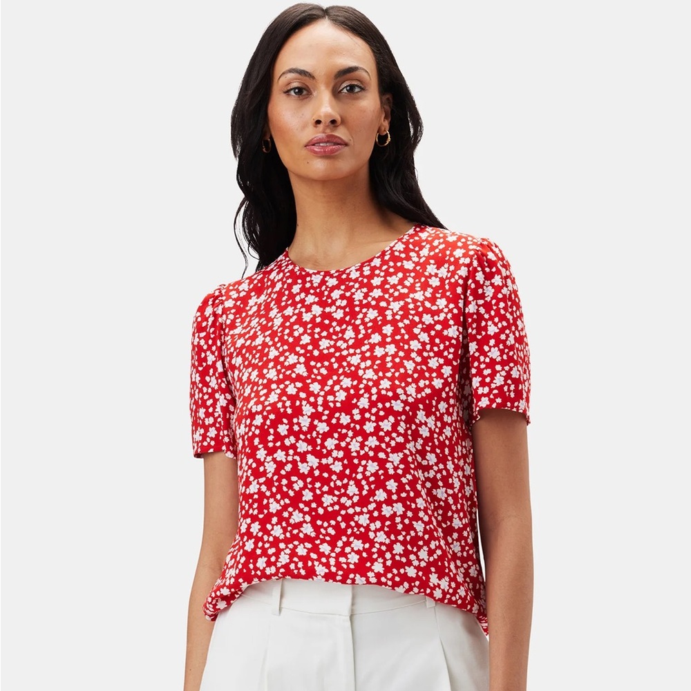 Amour Vert Odilia Crepe Blouse in Jane Red
